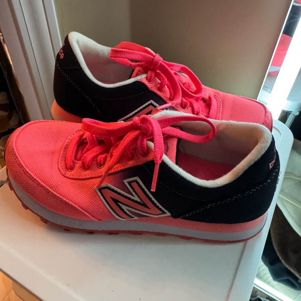 New Balance Neon Pink and Black Shoes